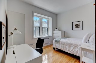 #6-2075 Av. Lincoln Montréal (Ville-Marie)