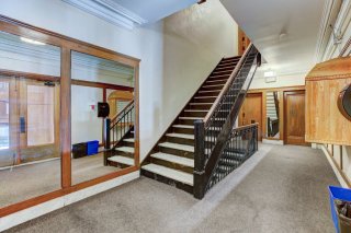 #6-2075 Av. Lincoln Montréal (Ville-Marie)