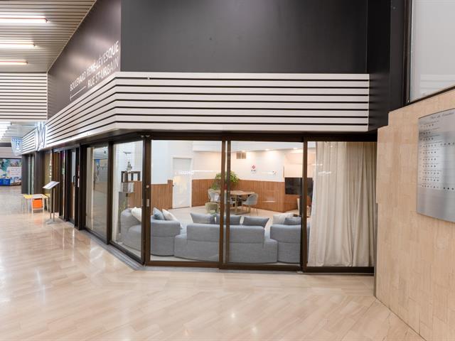 #R5 - 1111 Rue St-Urbain