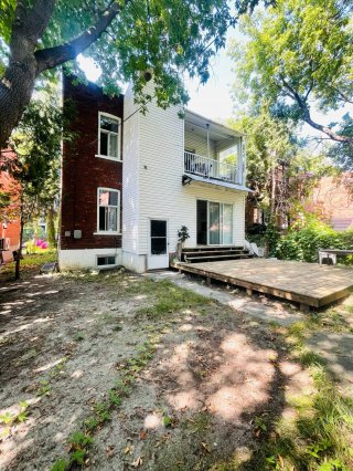 5244 Rue Snowdon
