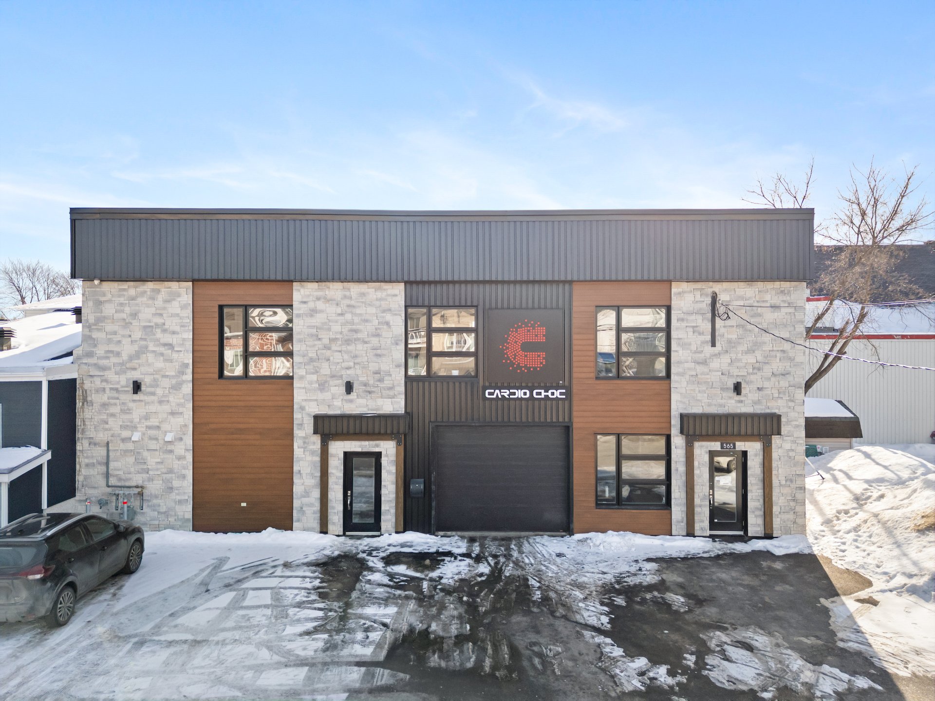 565 Rue Desranleau E.