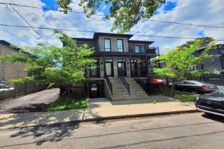 2420 Rue Préfontaine