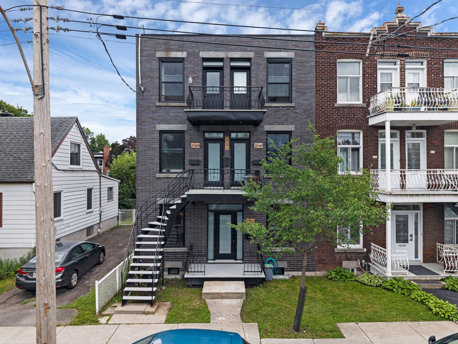 2044 Rue De Cadillac
