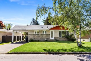 422 Av. Ranger