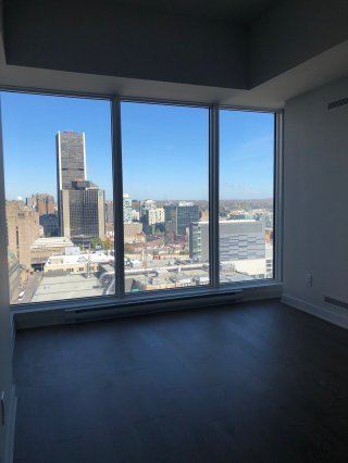 #2401 - 1188 Rue St-Antoine O.