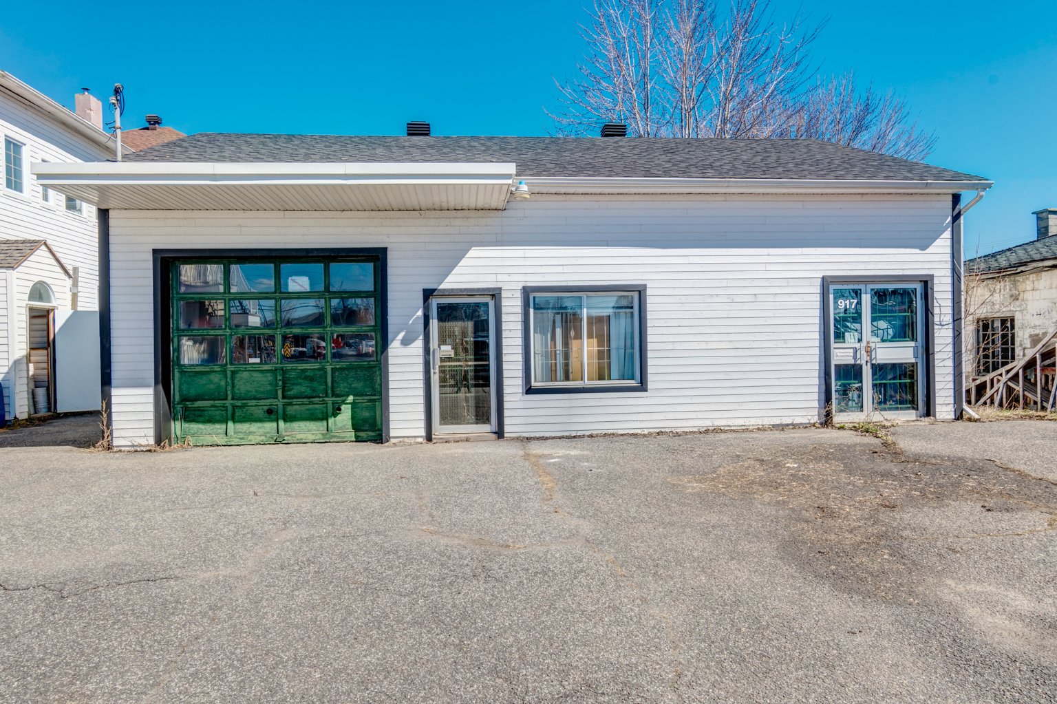 917 Rue Bourassa