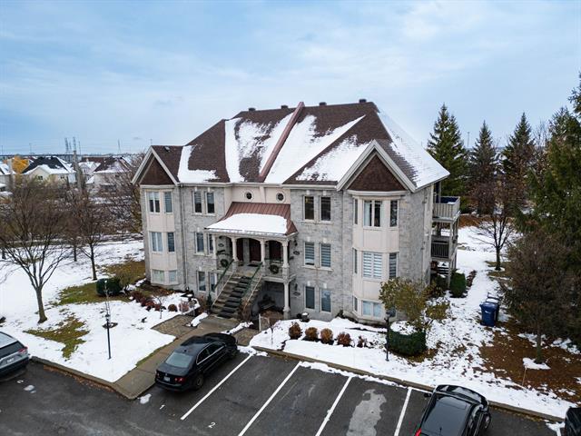 3034 Boul. Daniel-Johnson