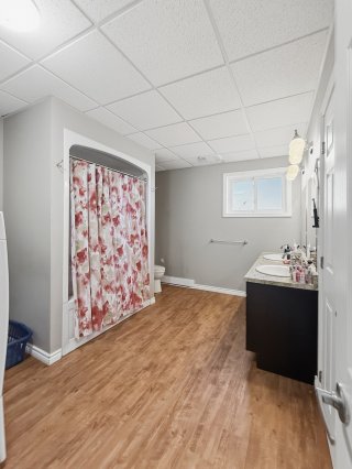 Salle de bains attenante à la CCP