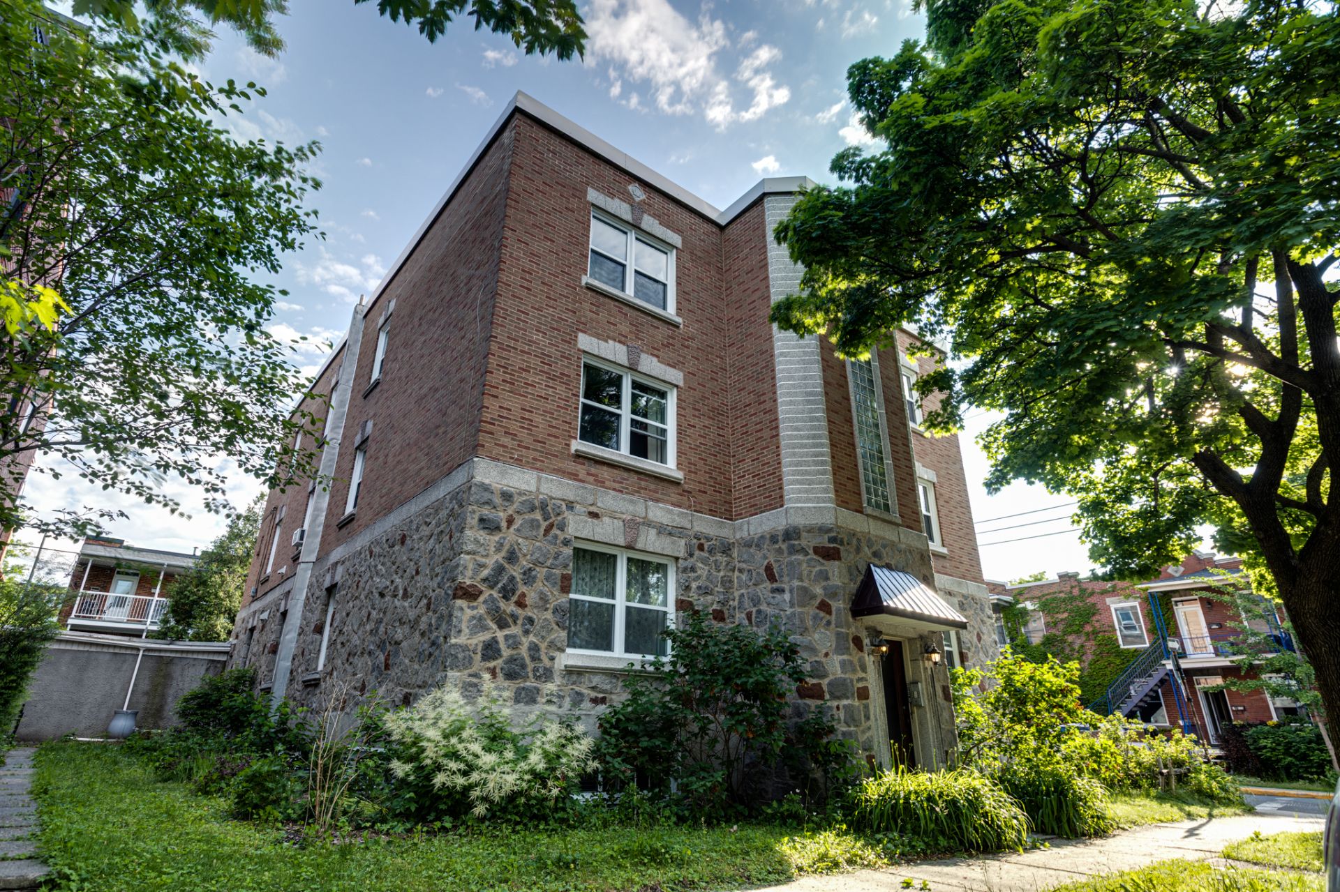 #6 - 8794 Rue Foucher