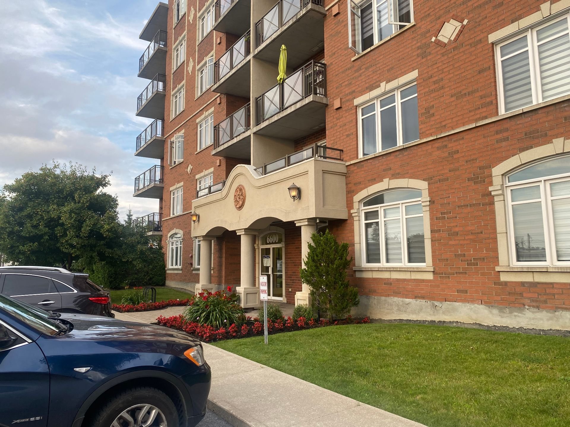 #204 - 6600 Boul. Henri-Bourassa O.