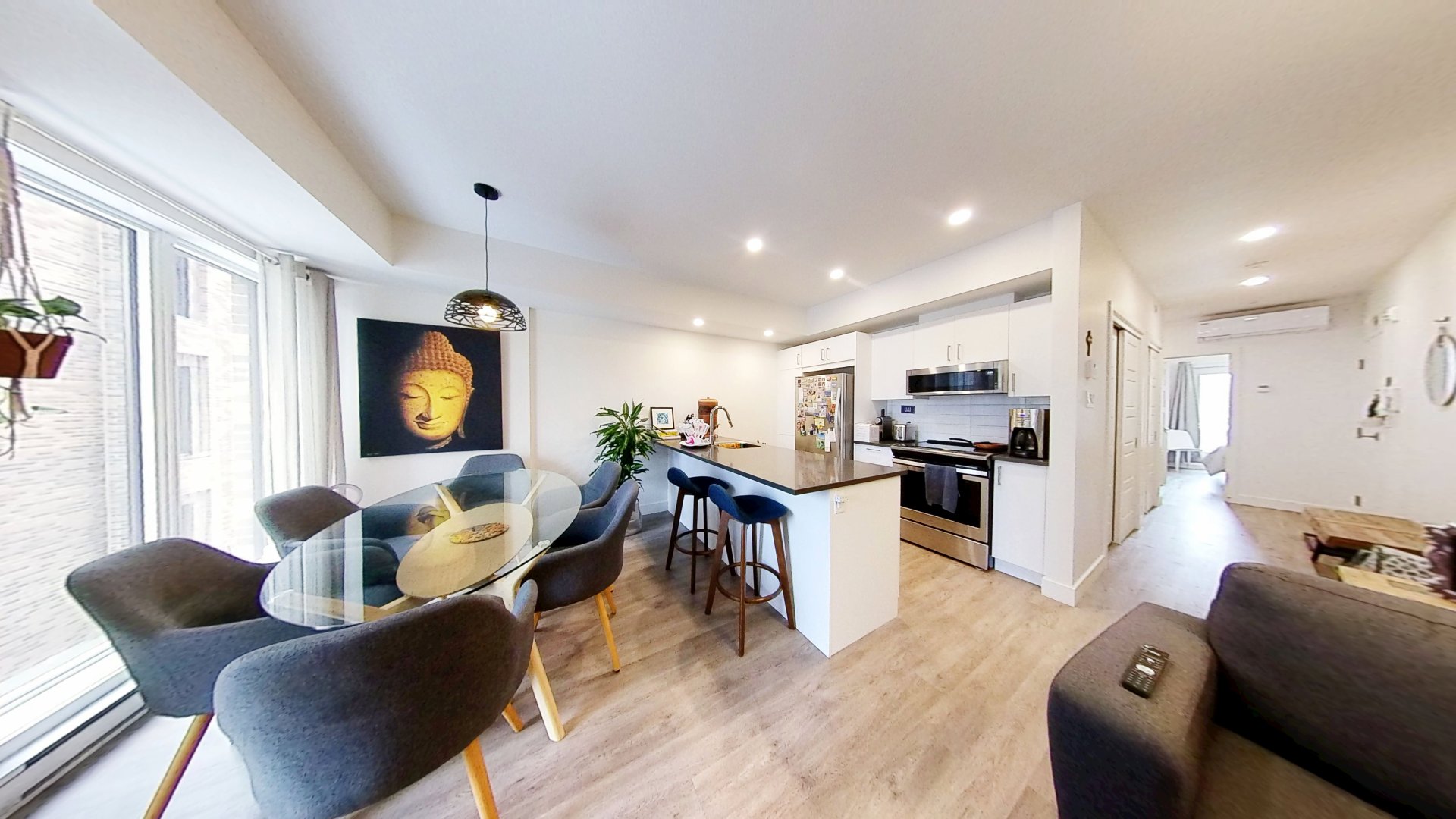 #A202 - 5555 Rue Wellington