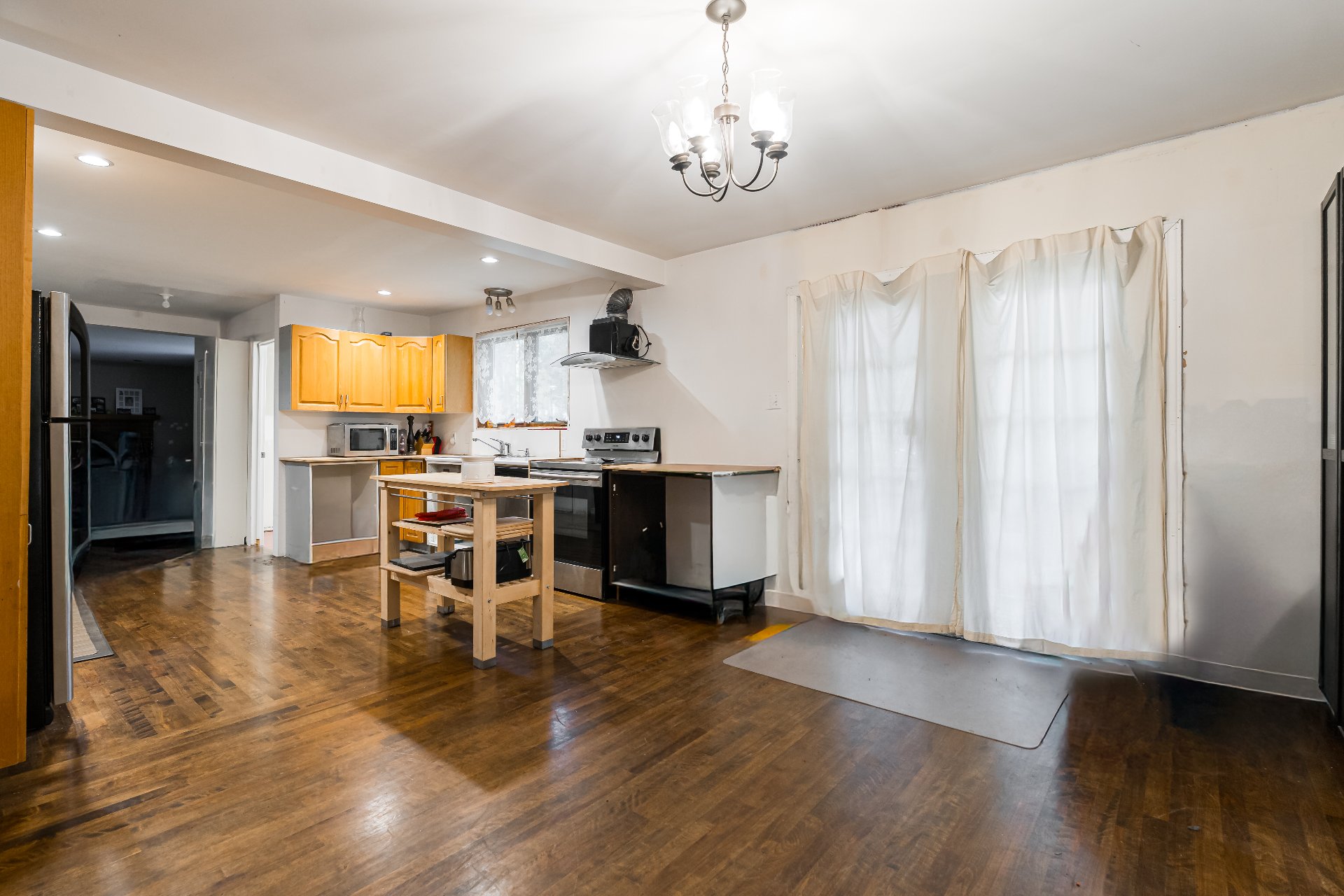 2683 Rue Rowel — photo 3