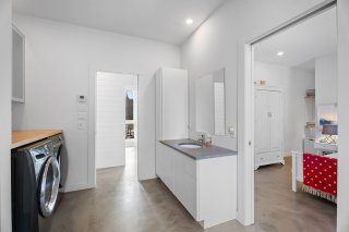 Salle de bains attenante à la CCP