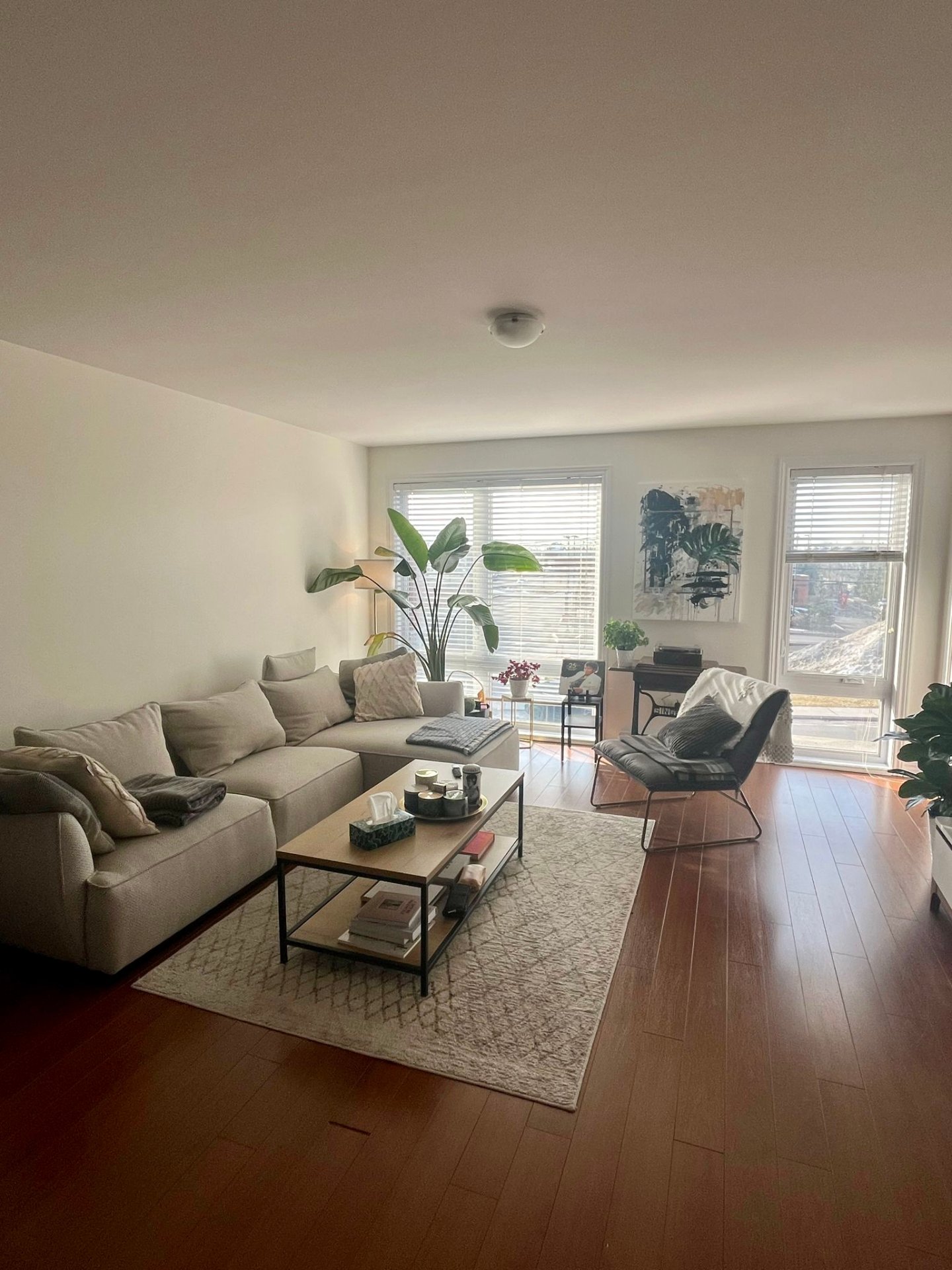 274 Boul. Ste-Rose E.