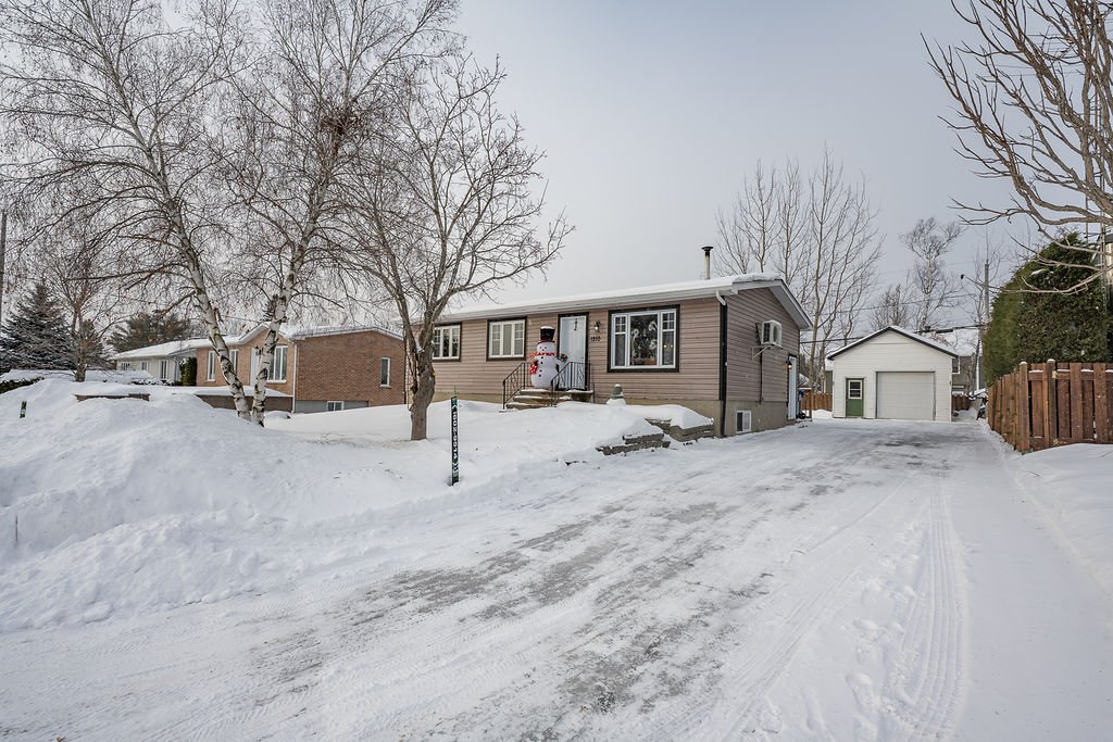 1210 Rue des Pélicans