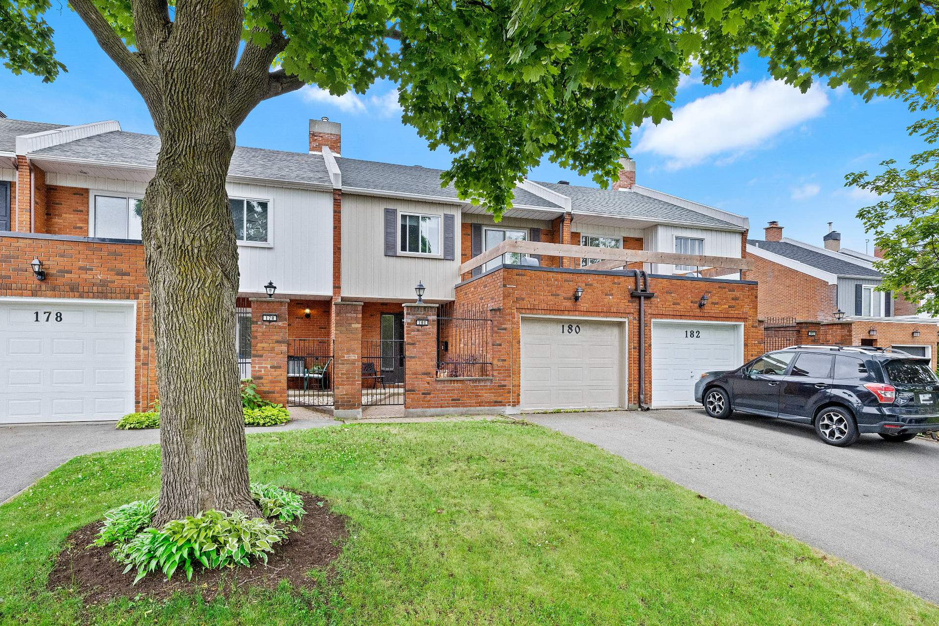 180 Place Alton