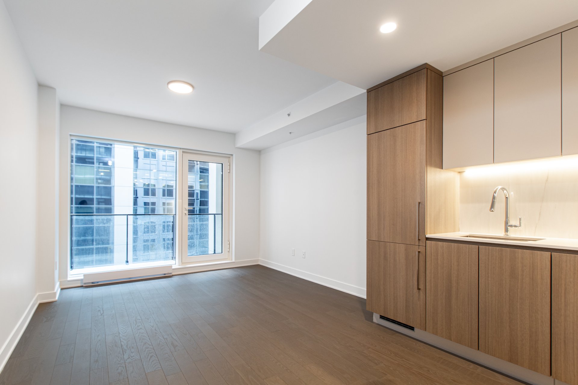 #828 - 1518 Rue Sherbrooke O.