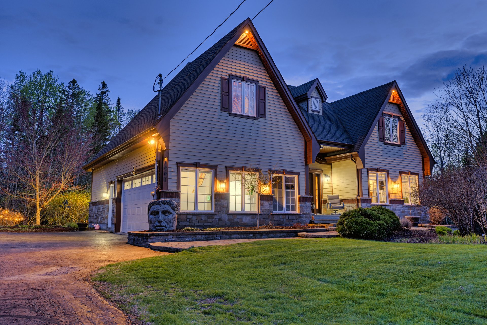 1007 Rue Frédéric-Doyon