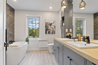 Salle de bains attenante à la CCP