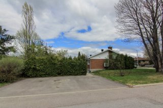 441 Rue Honoré Mercier, Saguenay (Chicoutimi), QC G7H