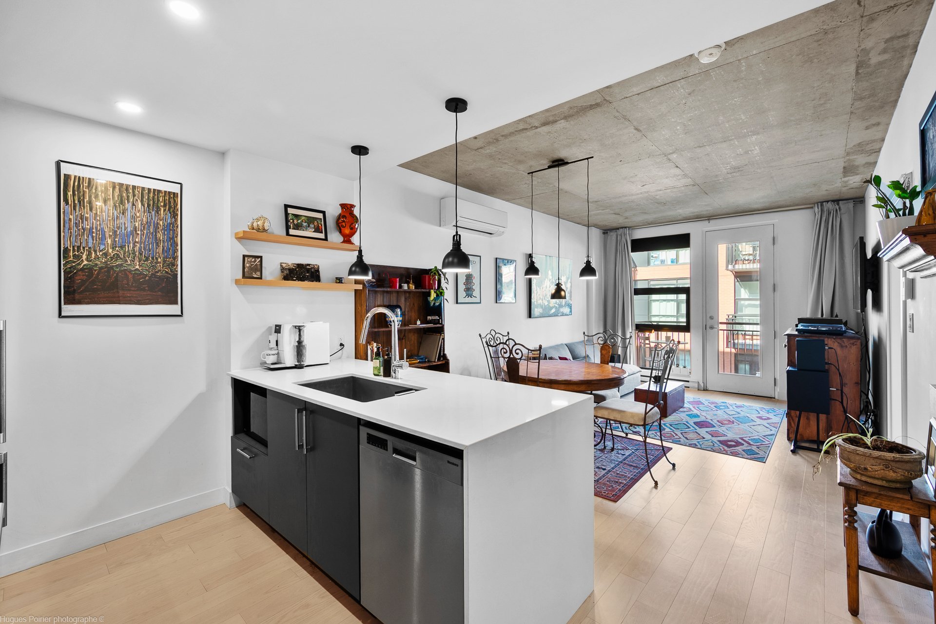 #B210 - 2615 Rue Augustin-Cantin