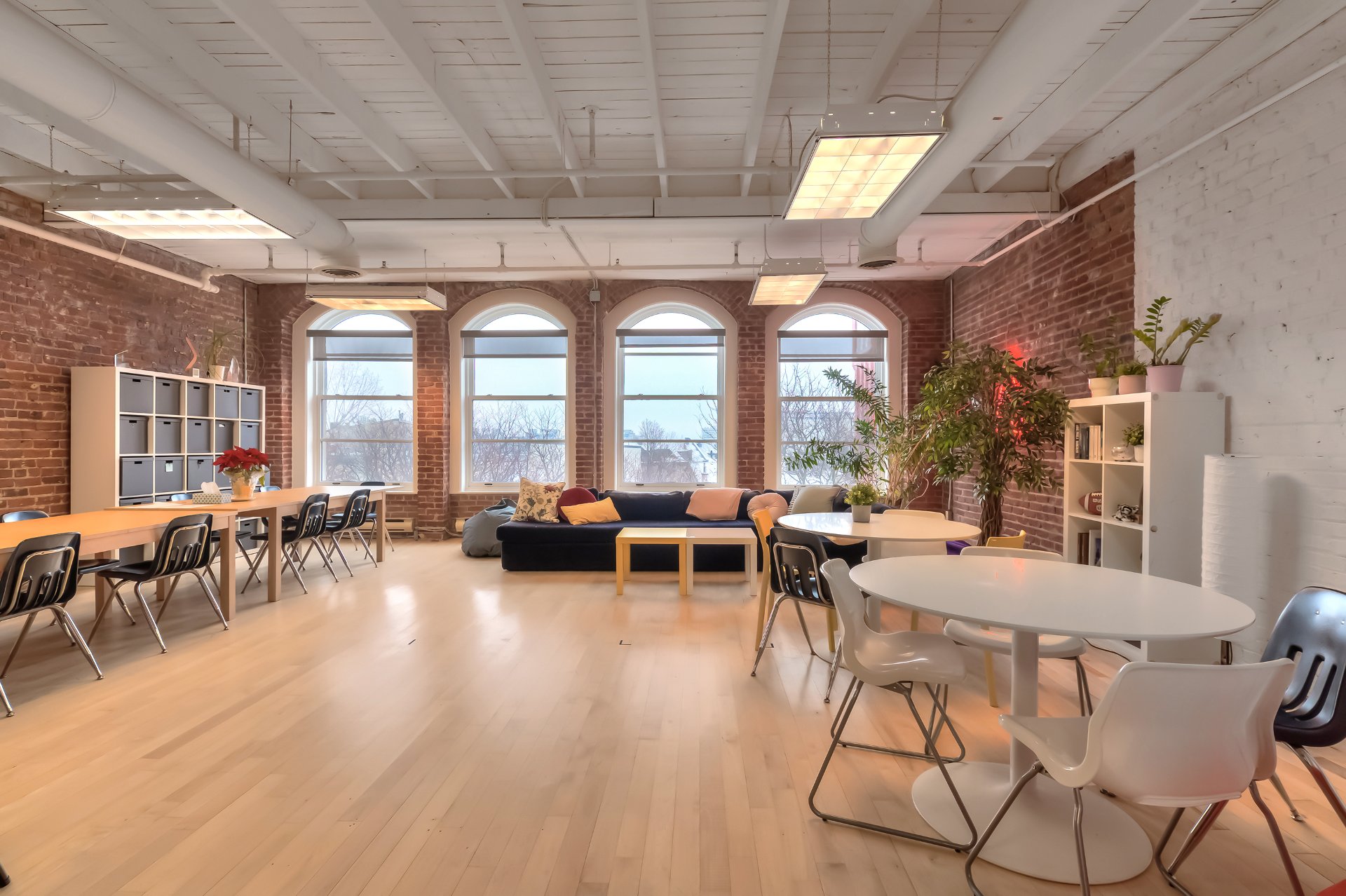 #400 - 296 Rue St-Paul O.