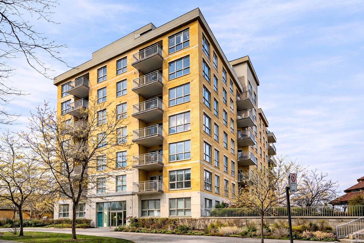 #601 - 8500 Rue Raymond-Pelletier