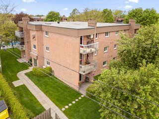 #11 - 3025 Av. Ste-Catherine