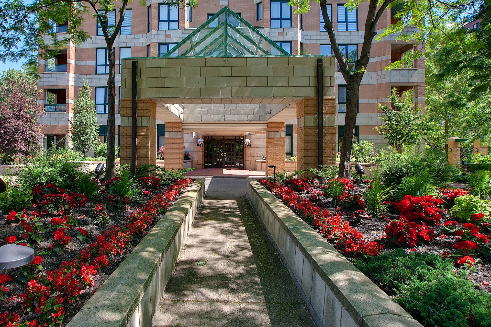 #200 - 700 Ch. Marie-Le Ber