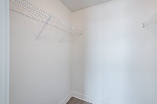 Walk-in closet