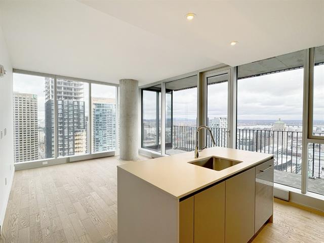 #3215 - 1205 Place Phillips