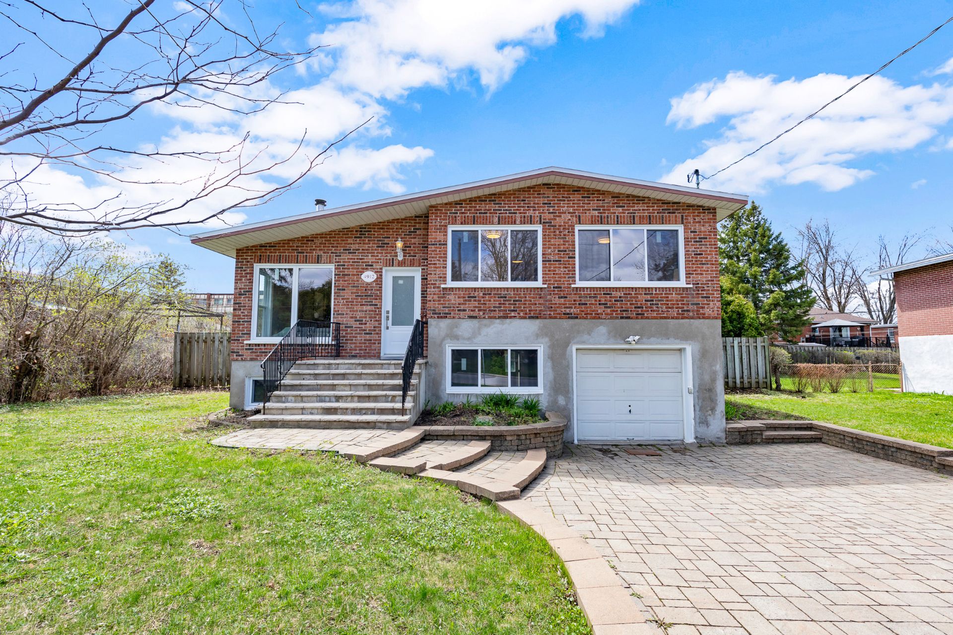 4912 Rue Dollard