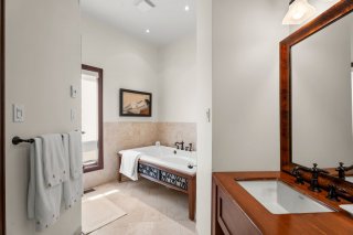 Ensuite bathroom