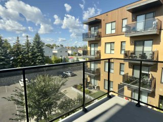 #302-3060 Rue de la Comtesse Laval (Duvernay)
