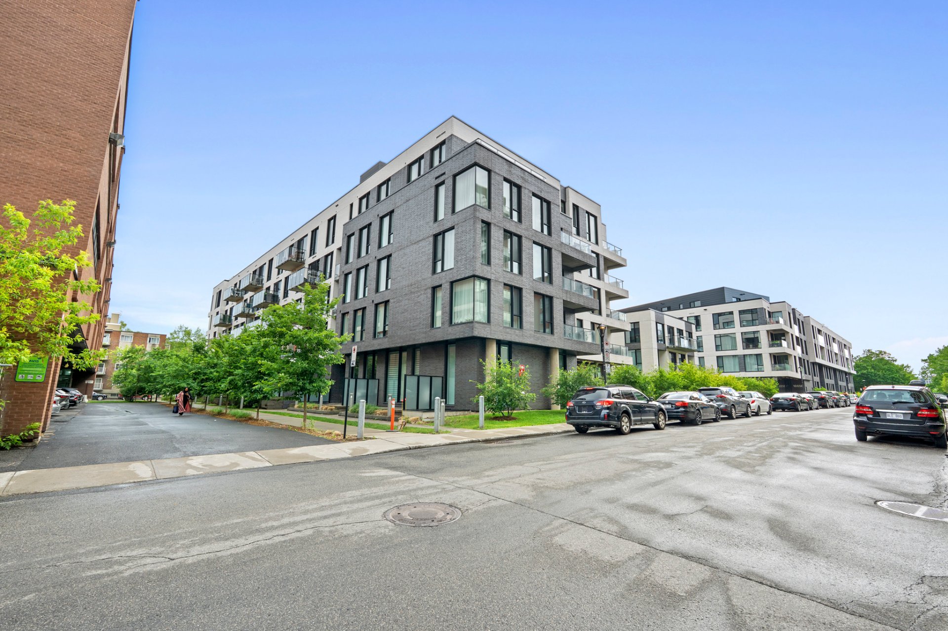 #222 - 10850 Rue Basile-Routhier