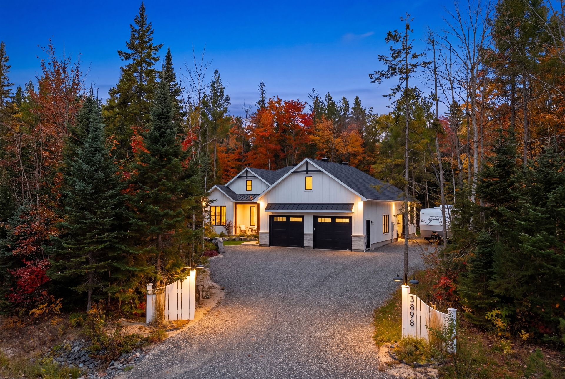 3898 Rue Pellan