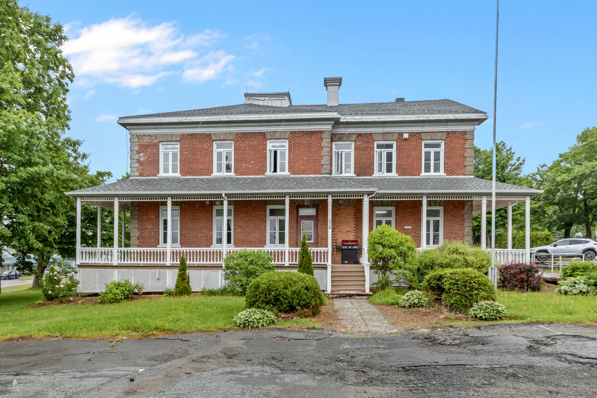 228 Rue Principale