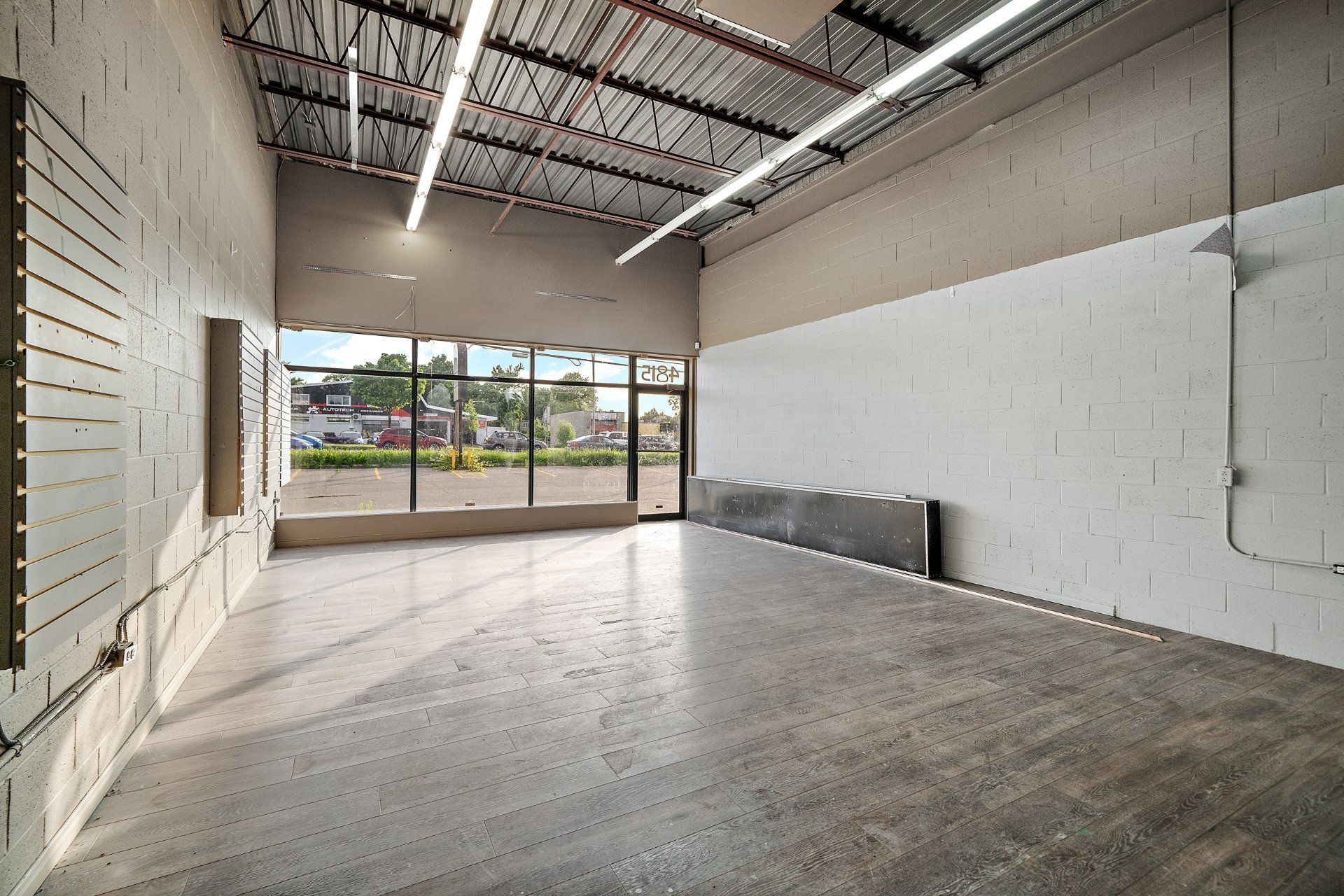 4815 Boul. St-Charles