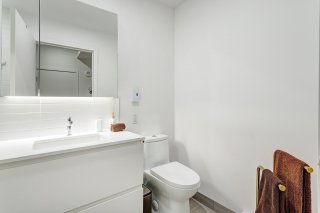Ensuite bathroom