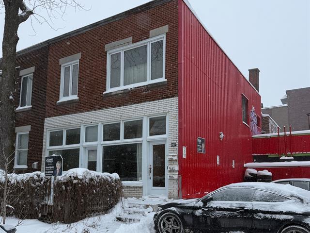 2485 Rue Marie-Anne E.