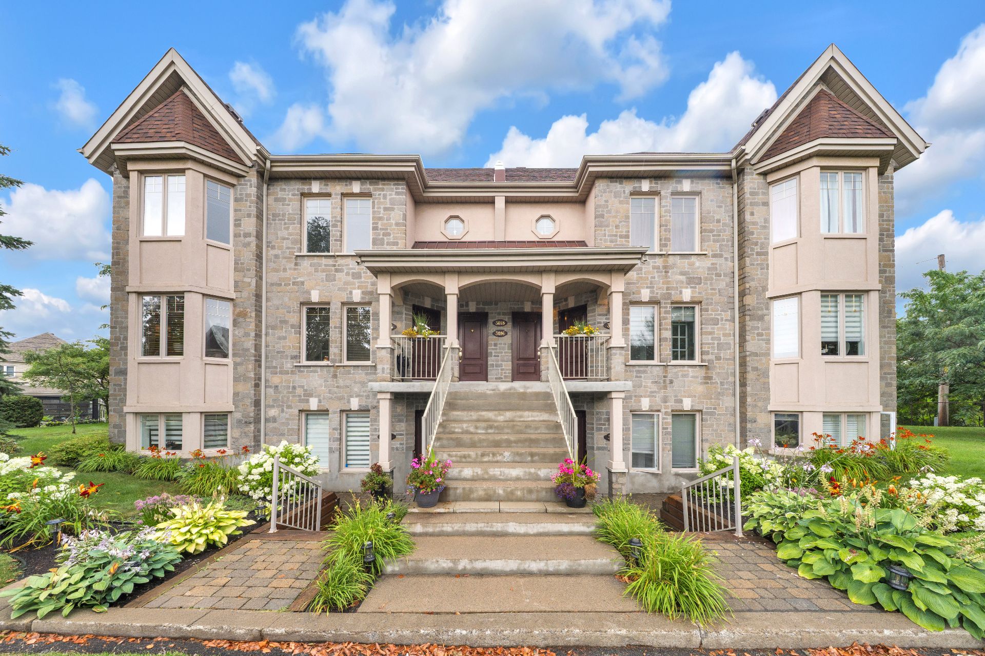 3014 Boul. Daniel-Johnson