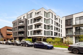 #210B - 10850 Rue Basile-Routhier