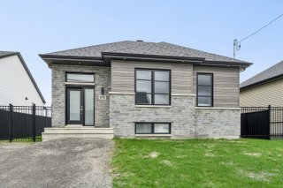 615 Rue Lorrain