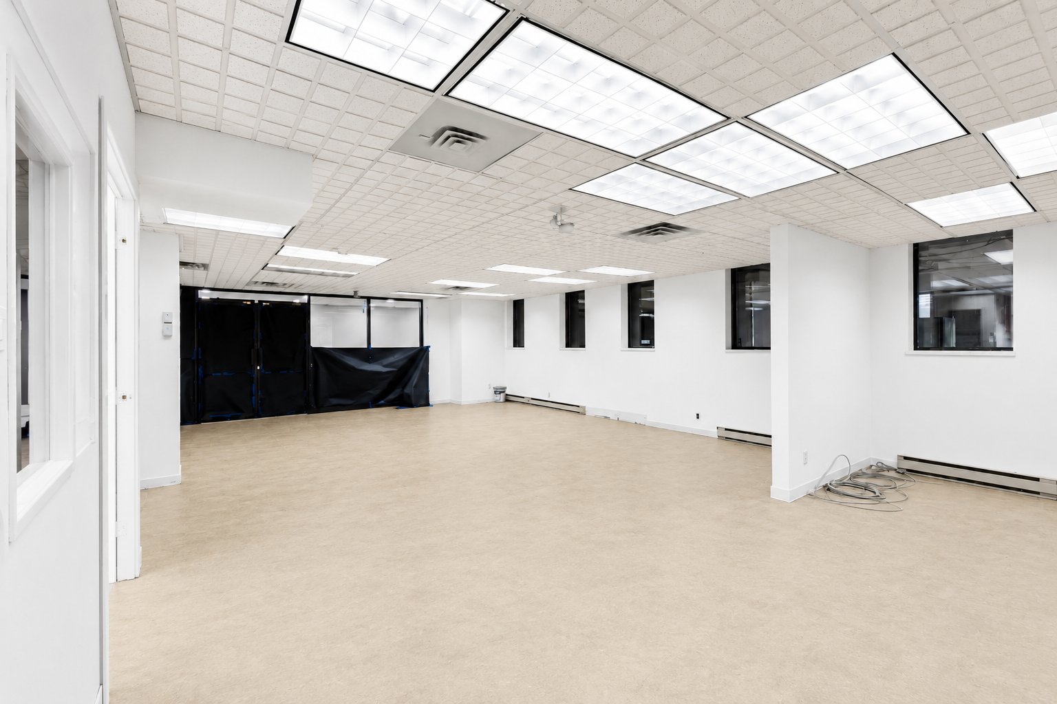 #109 - 3400 Rue du Marché