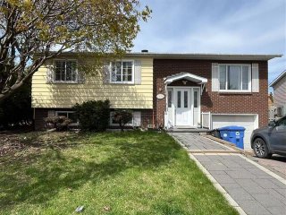 624 Rue Massena