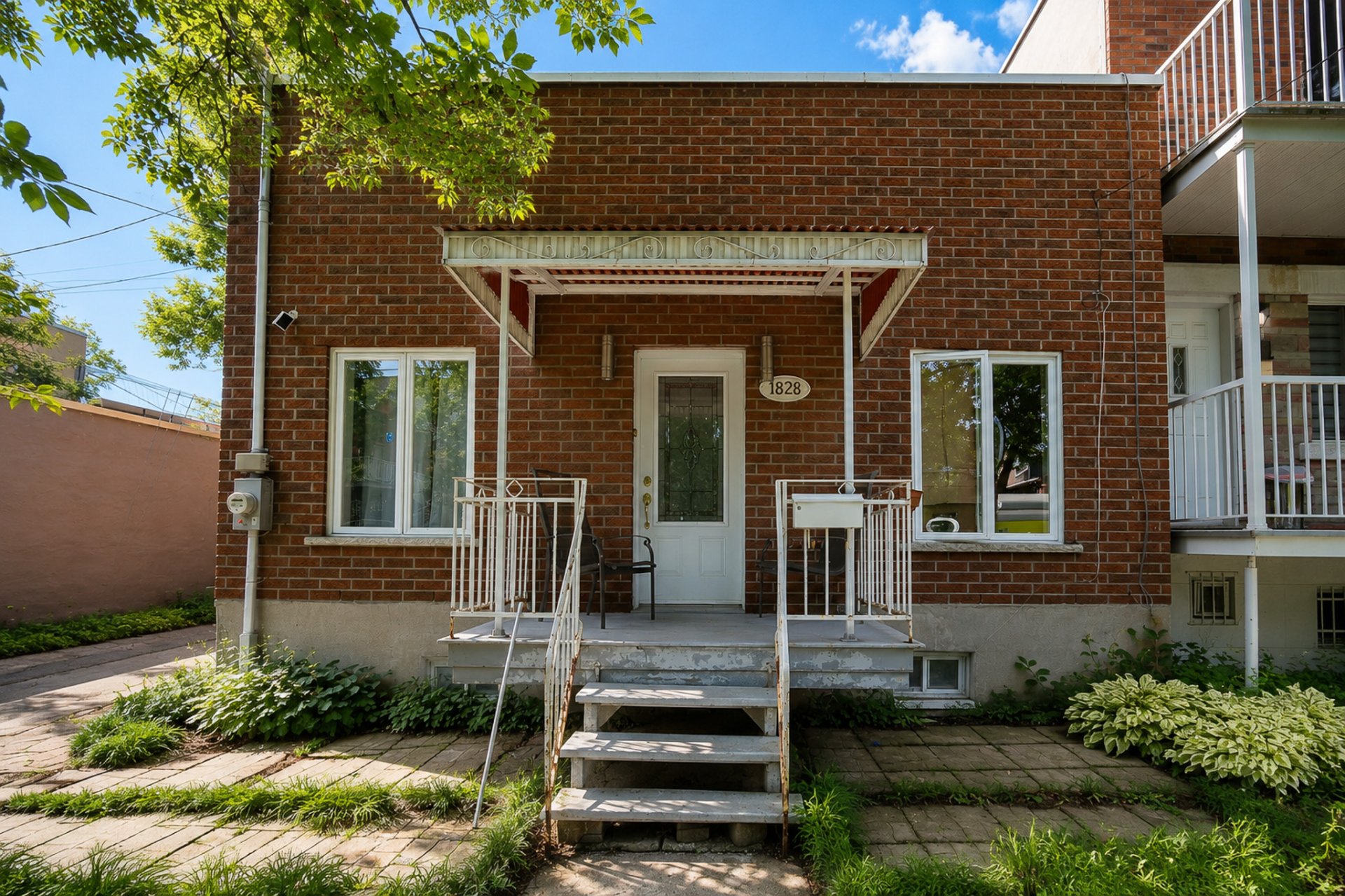 1828 Rue D'Arcy-McGee