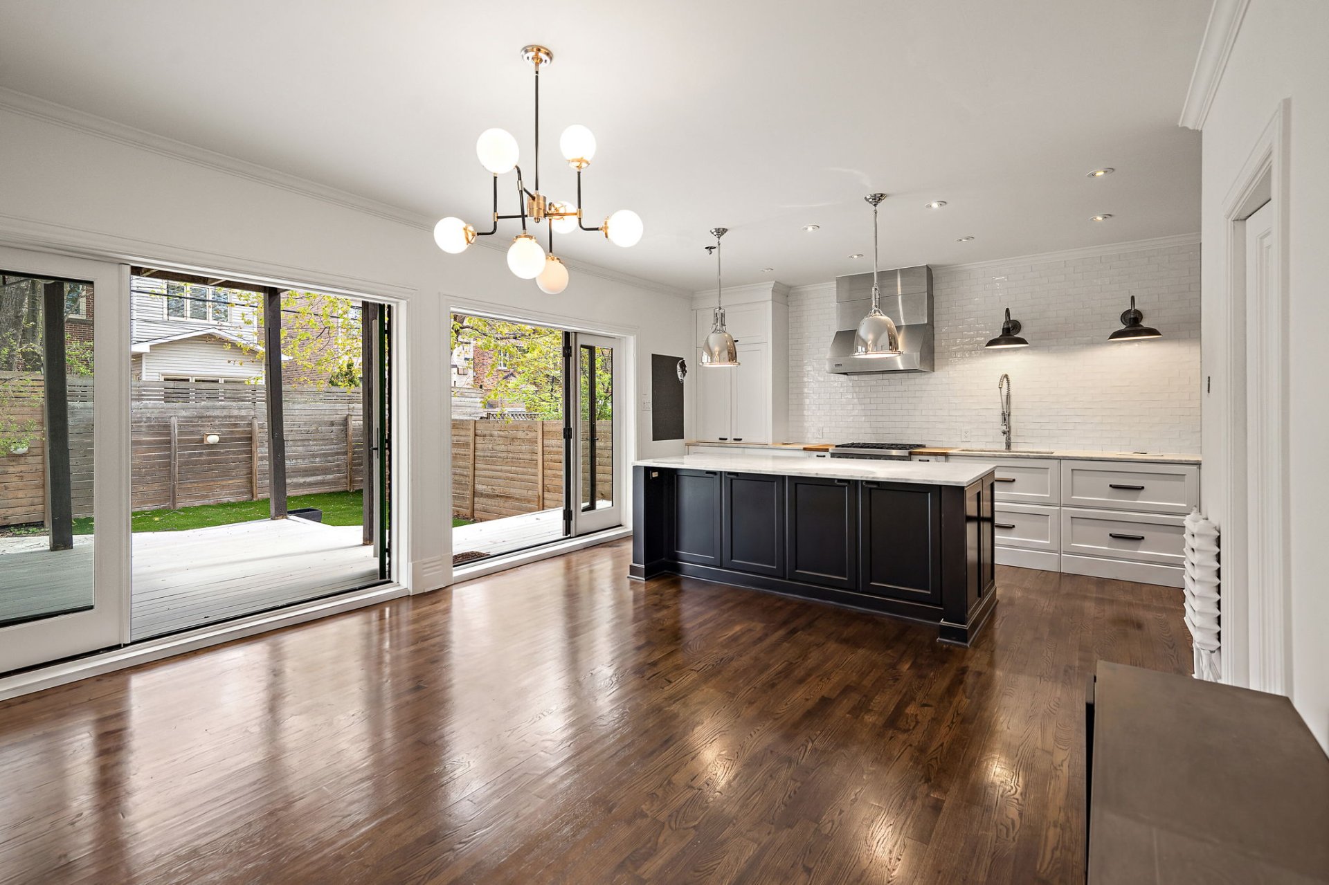 4423 Av. Beaconsfield