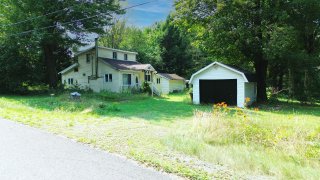 1769 Rue Joyal