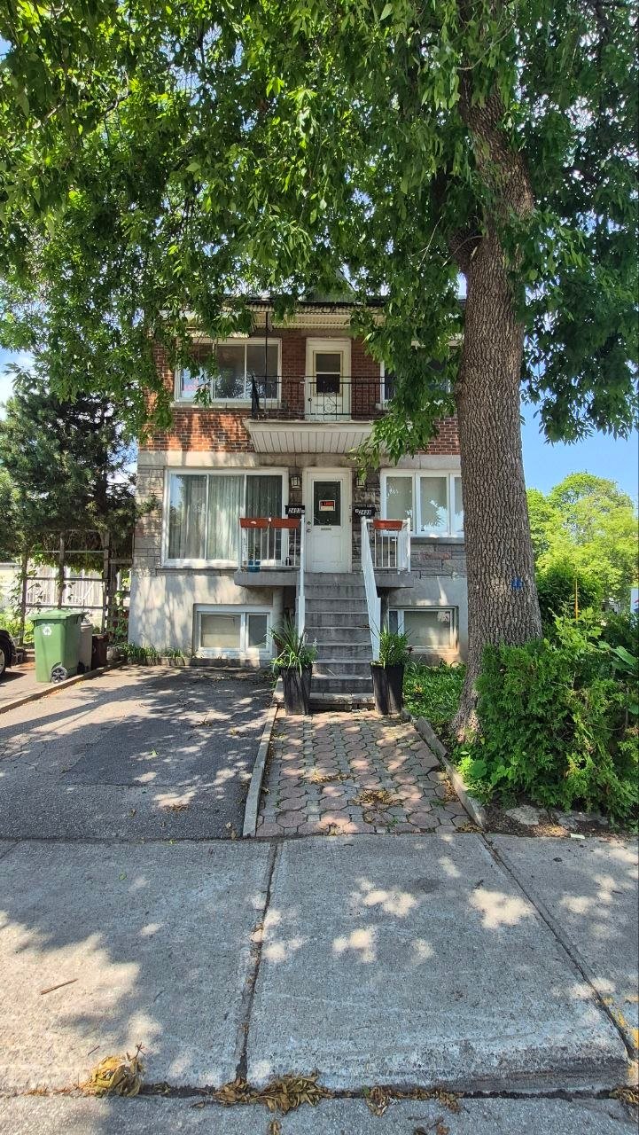 2497 Rue Everett