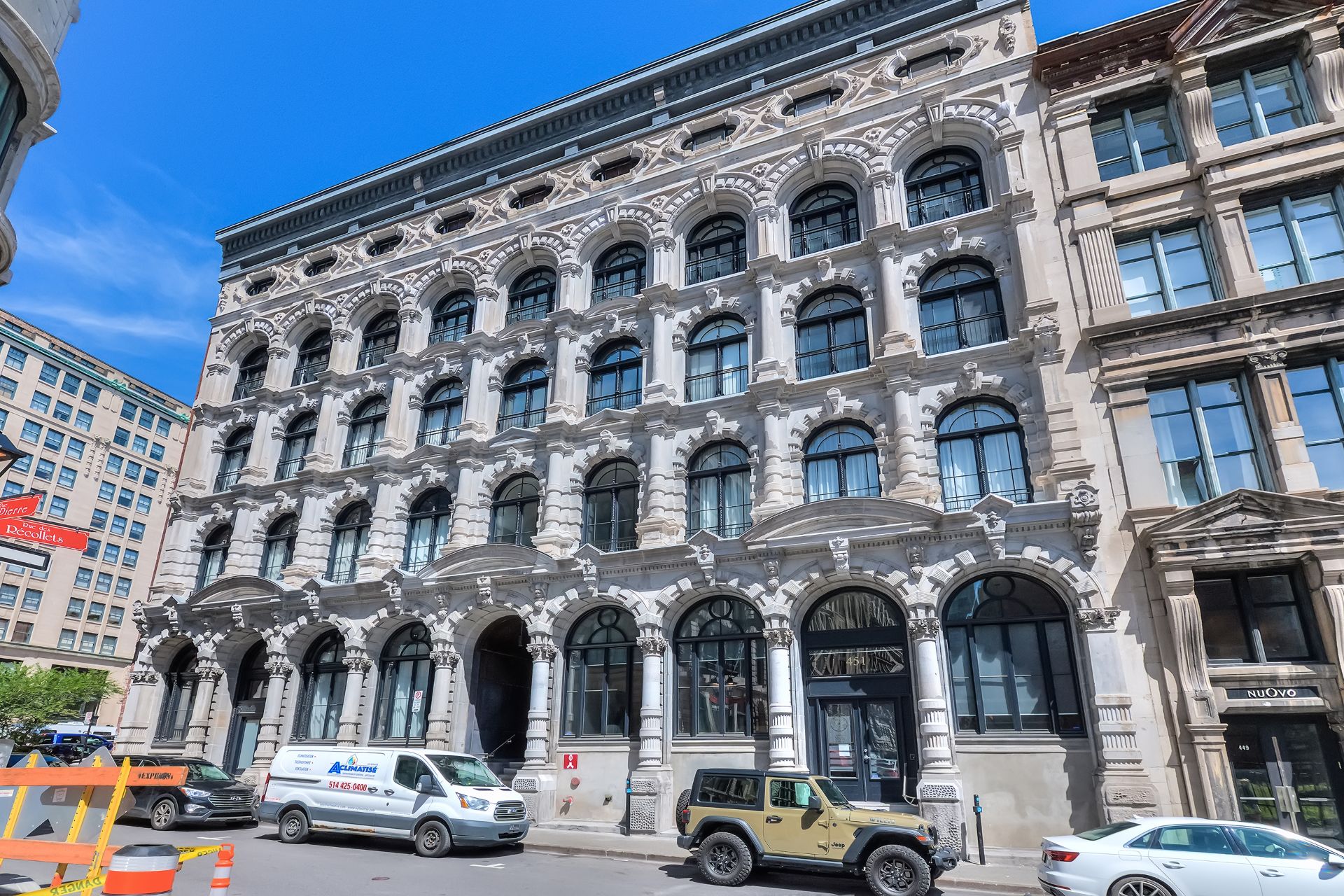 #360 - 455 Rue St-Pierre